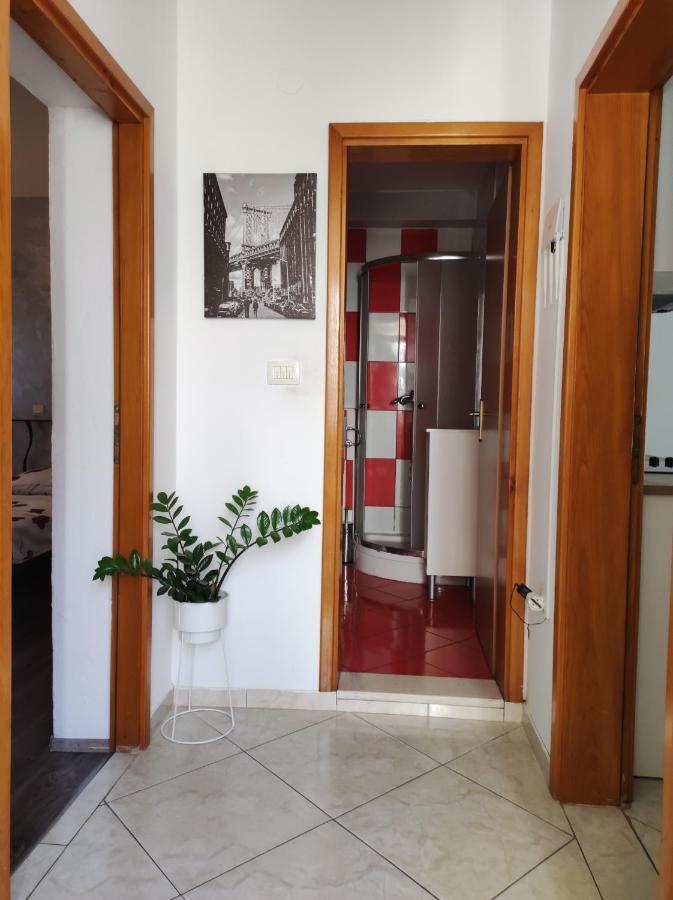 Cozy Apartment In Split In Nice Quiet Neighborhood Exterior photo